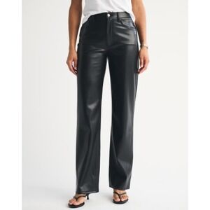 NEW Abercrombie & Fitch Curve Love 90s Relax High Rise Faux Leather Pant Blck 26